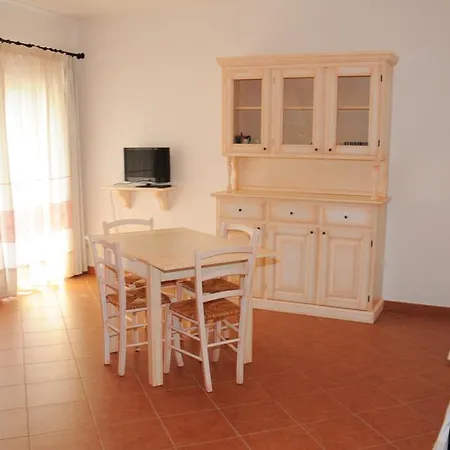 Il Borgo Di Punta Marana * 阿兰奇湾城