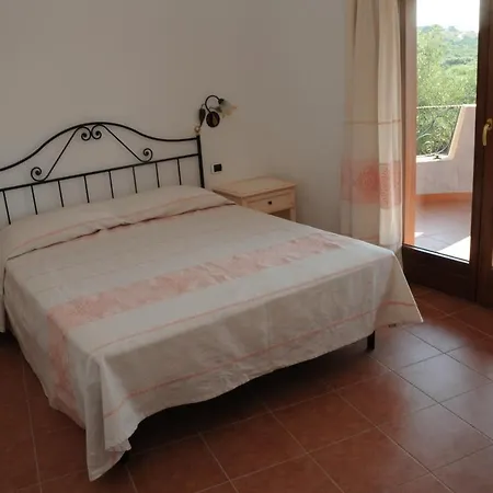Ξενοδοχείο με διαμερίσματα Il Borgo Di Punta Marana Golfo Aranci