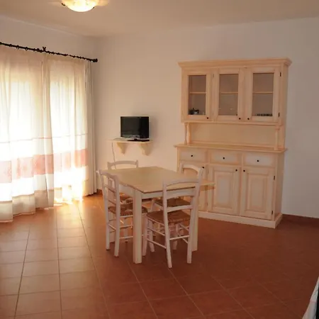 Il Borgo Di Punta Marana Ξενοδοχείο με διαμερίσματα